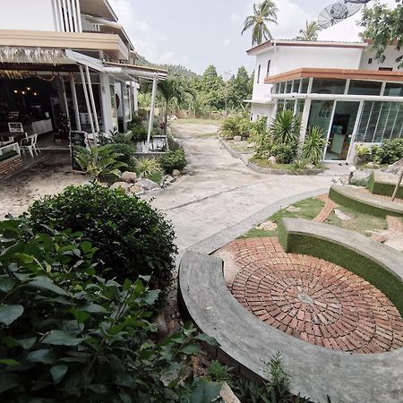 Field-D House Hotel Ko Tao Exterior photo