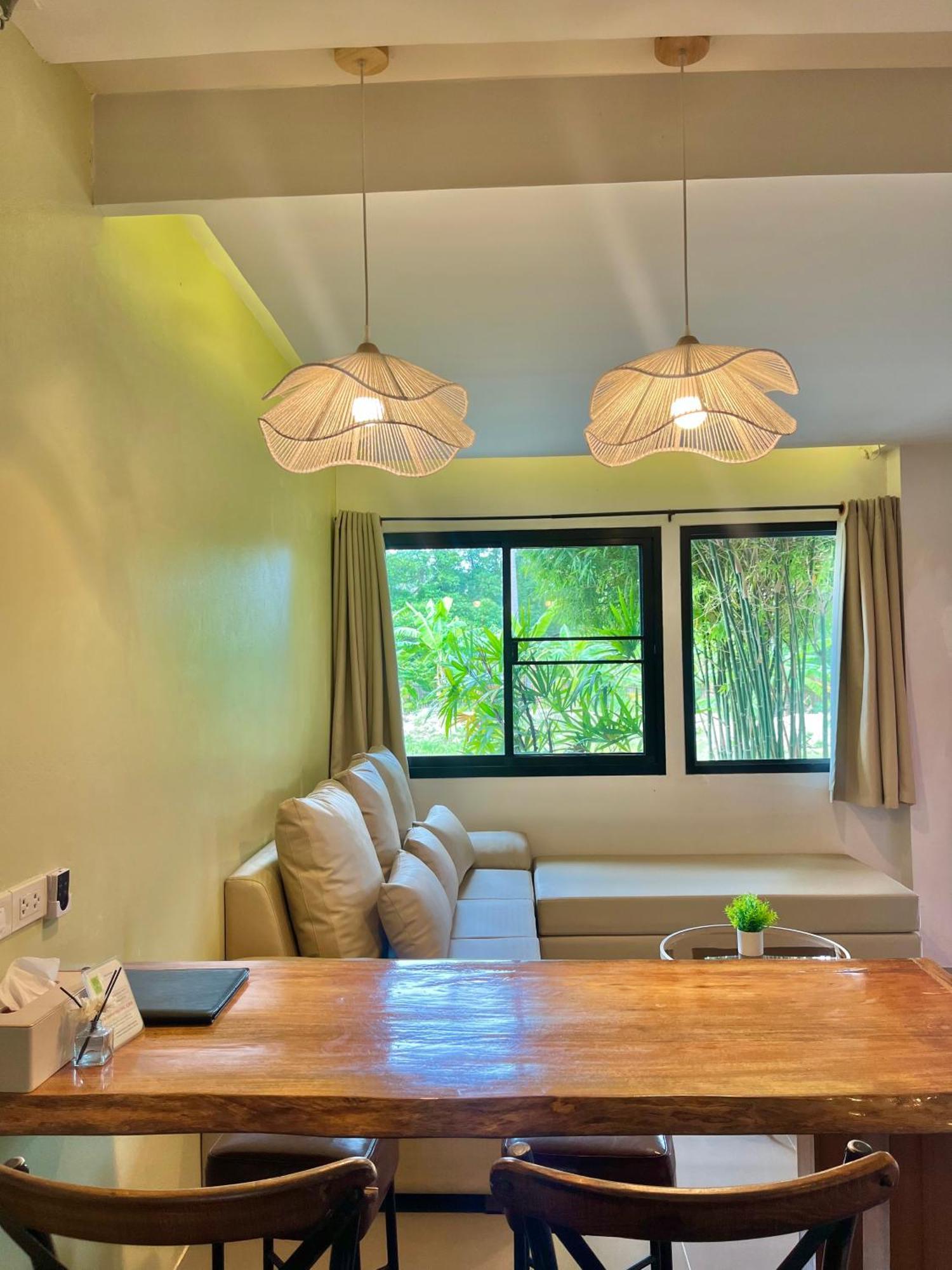 Field-D House Hotel Ko Tao Room photo