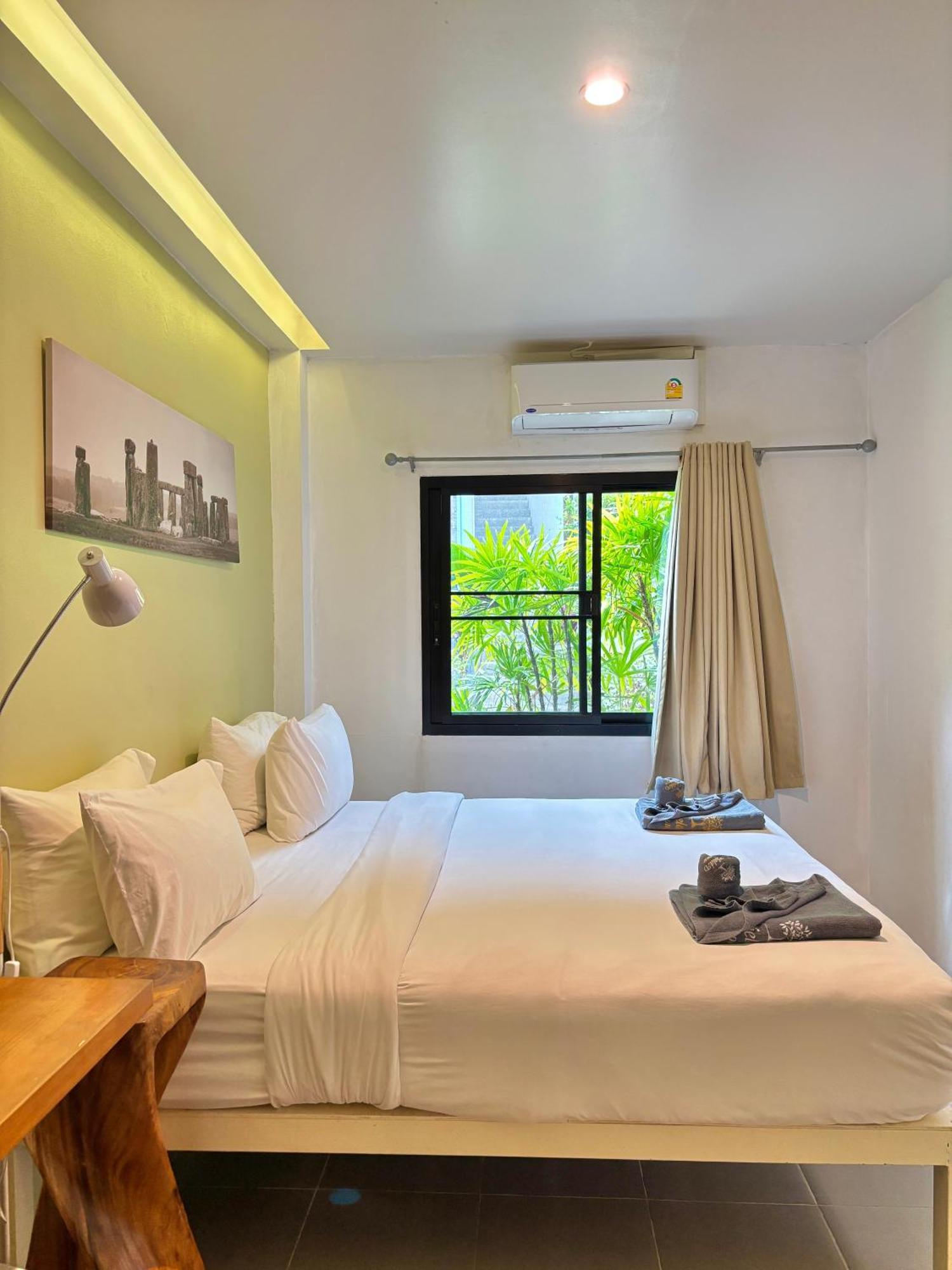 Field-D House Hotel Ko Tao Room photo